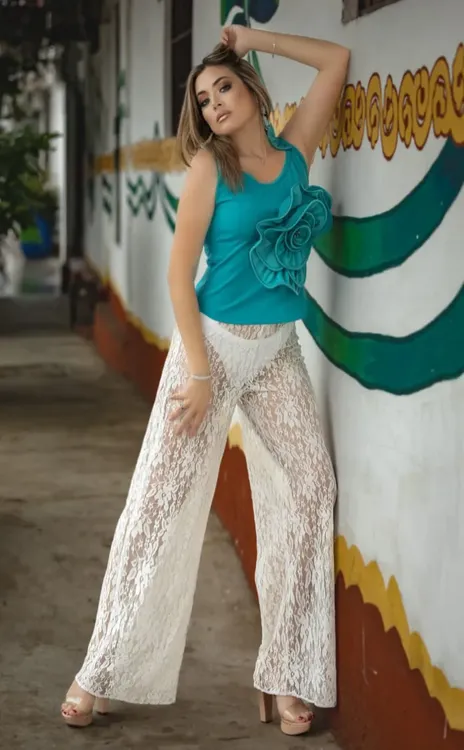 WhatsApp Image 2025-10-23 at 14.34.52