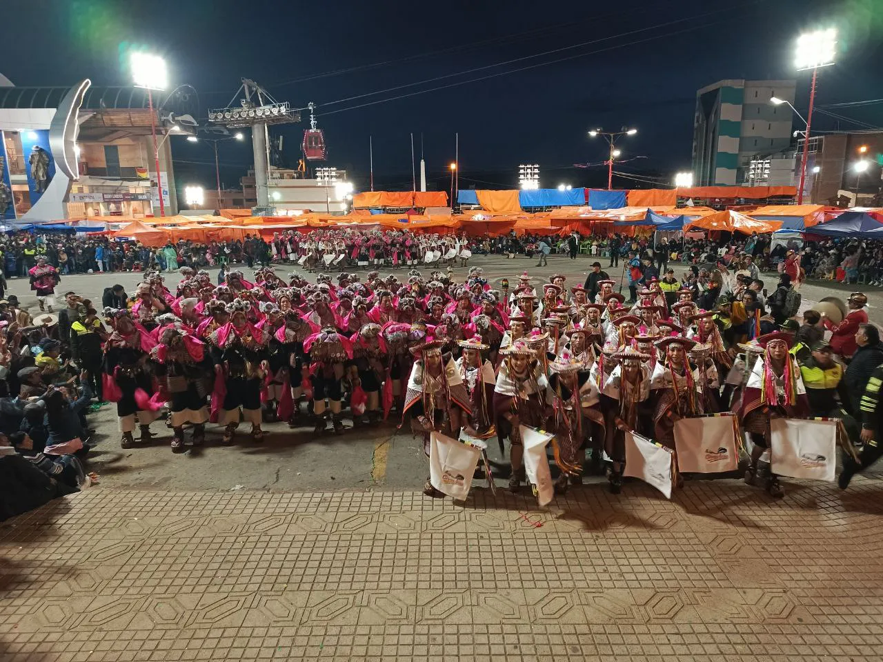 photo_5051327538546191605_y