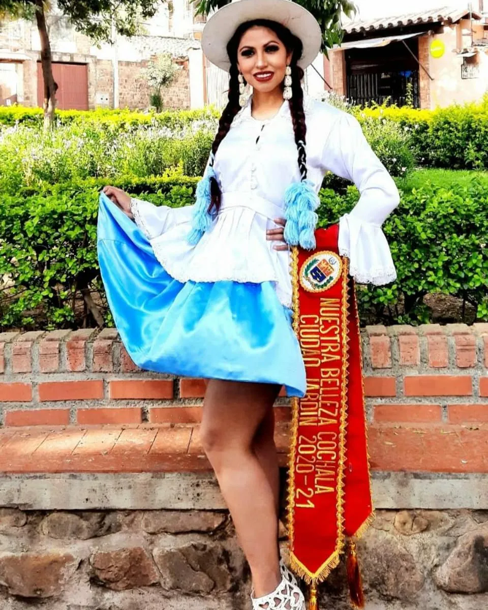 FELIZ ANIVERSARIO COCHABAMBA💙💙💙💙💙💙💙💙💙💙💙💙💙👑 Reyna Ciudad Jardin 👑 2021 N.B.C