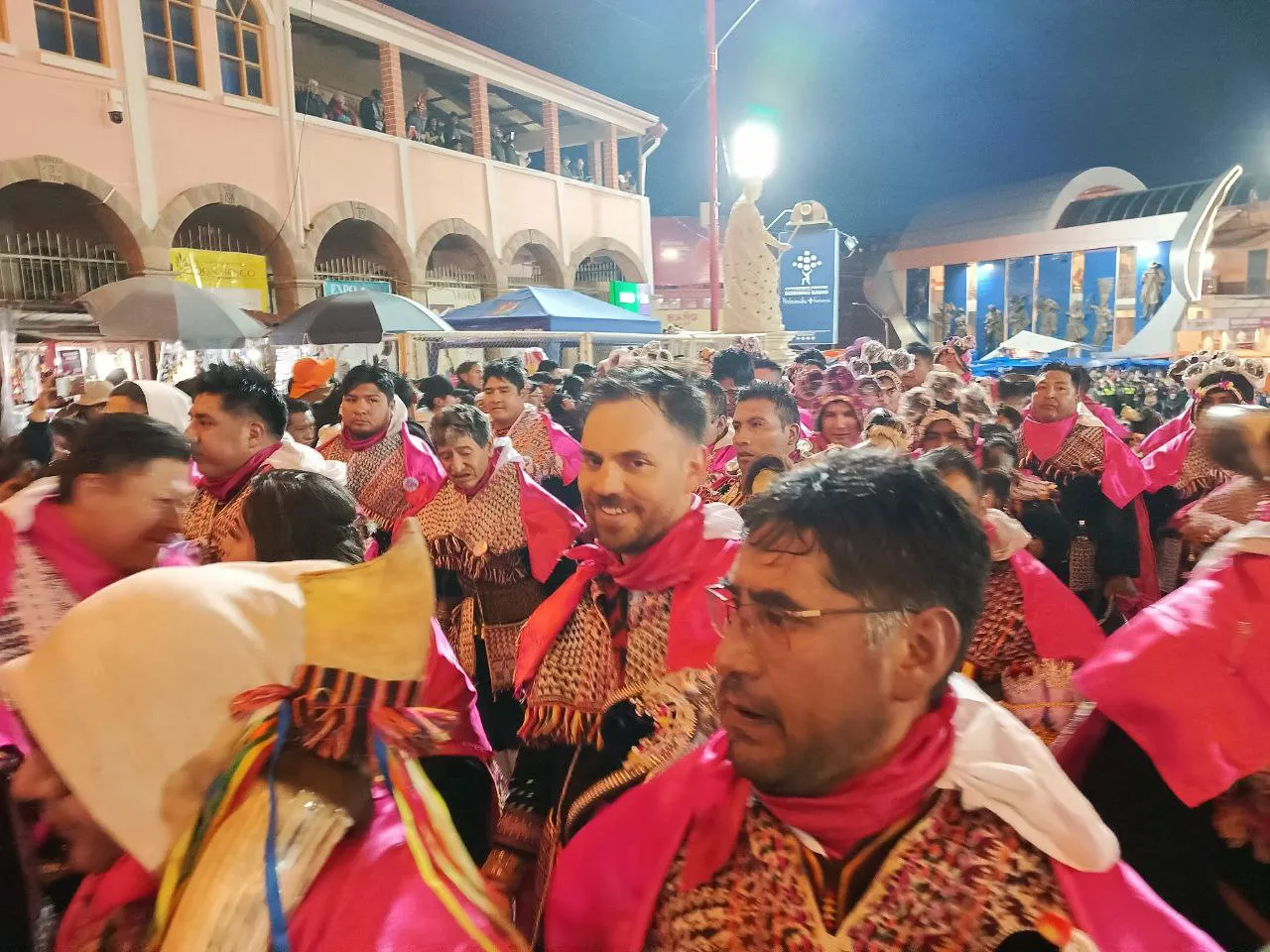 photo_5051327538546191601_y (1)