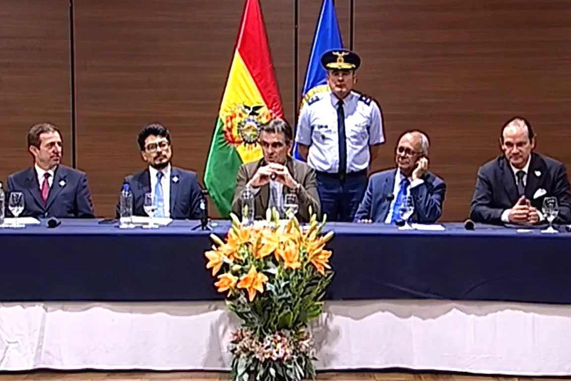 oea_paz