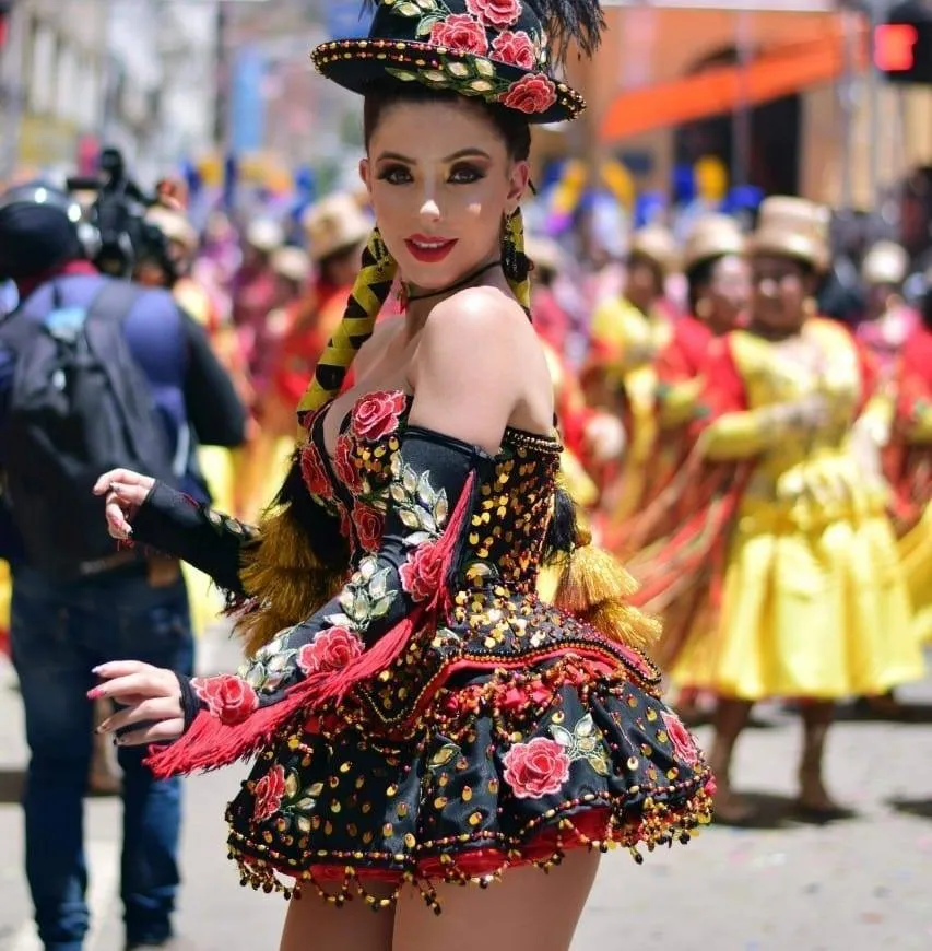 53641326_1921325287996172_900746